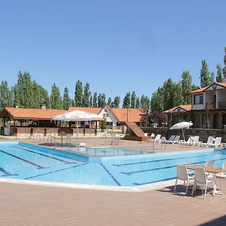 Otel Golkoy Yasam